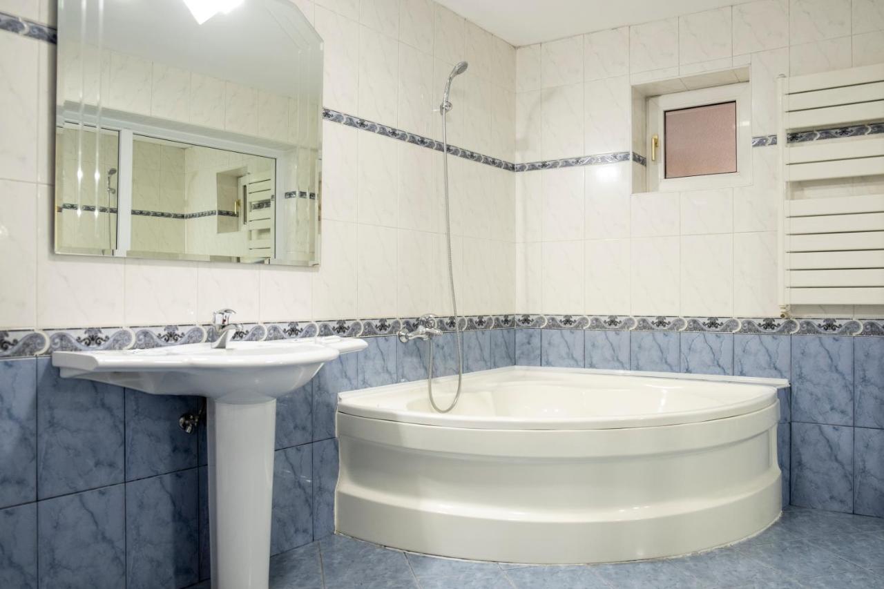 Casa Gabriela מלון בוקרשט